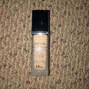 Dior Forever Foundation